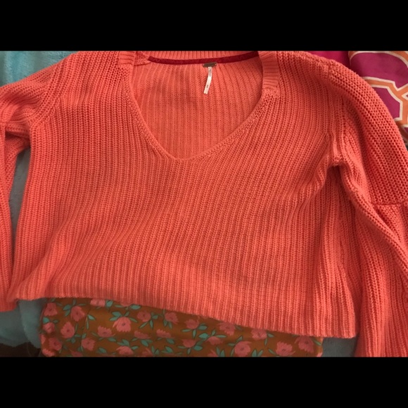 Free People Cropped Sweater M Wide Sleeves - Picture 5 of 6